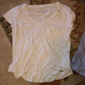 👻V-neck Pocket Tee👻